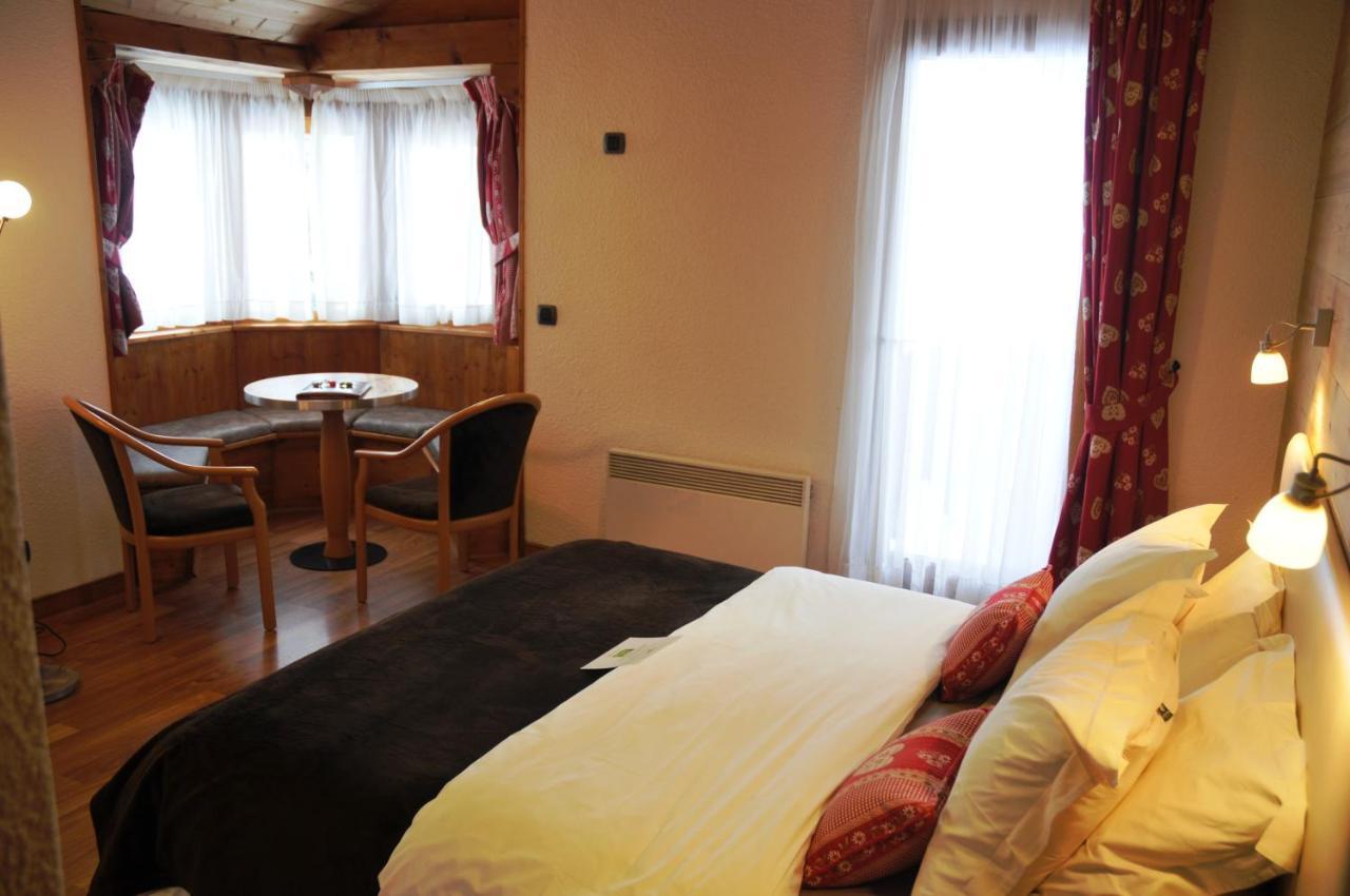 Le Calgary Hotel Les Saisies Eksteriør billede