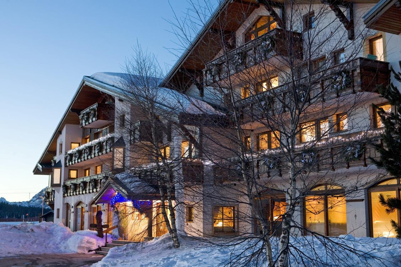 Le Calgary Hotel Les Saisies Eksteriør billede